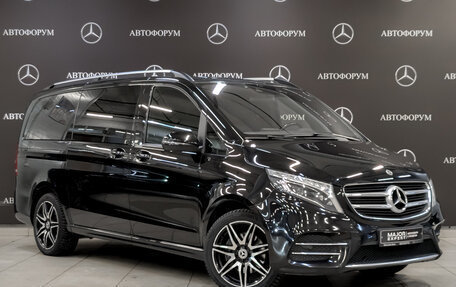Mercedes-Benz V-Класс, 2018 год, 4 650 000 рублей, 3 фотография