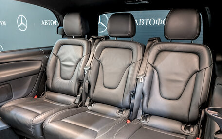 Mercedes-Benz V-Класс, 2018 год, 4 650 000 рублей, 13 фотография