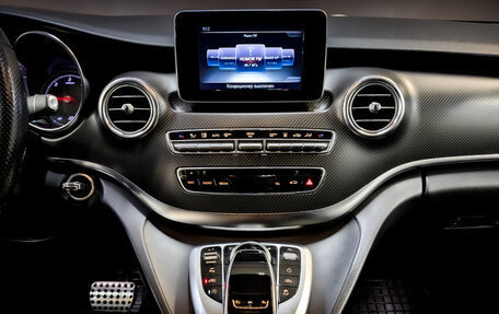 Mercedes-Benz V-Класс, 2018 год, 4 650 000 рублей, 16 фотография