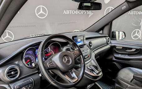 Mercedes-Benz V-Класс, 2018 год, 4 650 000 рублей, 17 фотография