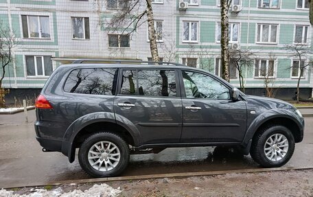 Mitsubishi Pajero Sport II рестайлинг, 2013 год, 1 315 000 рублей, 5 фотография