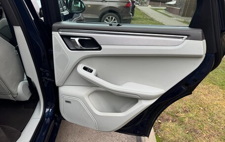 Porsche Macan I рестайлинг, 2015 год, 3 455 000 рублей, 26 фотография