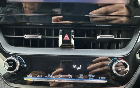 Toyota Corolla, 2021 год, 2 260 000 рублей, 38 фотография