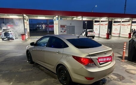 Hyundai Solaris II рестайлинг, 2012 год, 560 000 рублей, 6 фотография