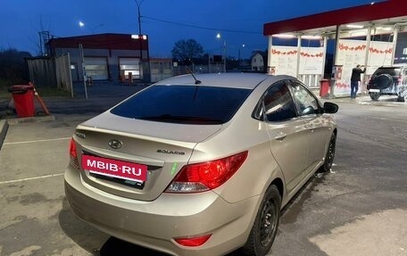 Hyundai Solaris II рестайлинг, 2012 год, 560 000 рублей, 7 фотография