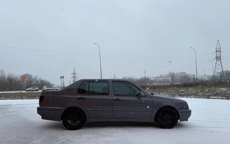 Volkswagen Vento, 1996 год, 545 000 рублей, 7 фотография