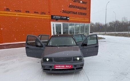 Volkswagen Vento, 1996 год, 545 000 рублей, 3 фотография