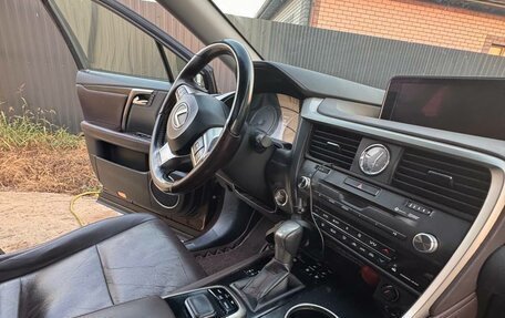 Lexus RX IV рестайлинг, 2016 год, 3 750 000 рублей, 16 фотография