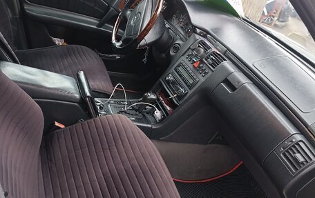 Mercedes-Benz E-Класс, 1998 год, 650 000 рублей, 11 фотография