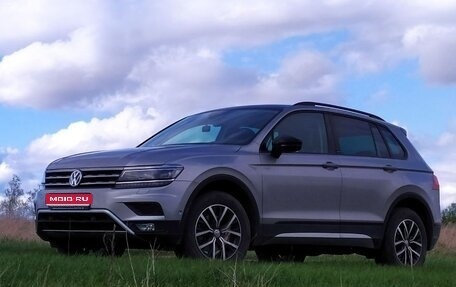 Volkswagen Tiguan II, 2019 год, 2 390 000 рублей, 1 фотография