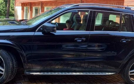 Mercedes-Benz GLS, 2017 год, 3 999 999 рублей, 3 фотография