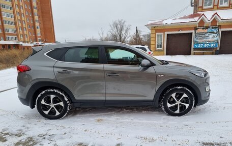 Hyundai Tucson III, 2020 год, 2 400 000 рублей, 5 фотография