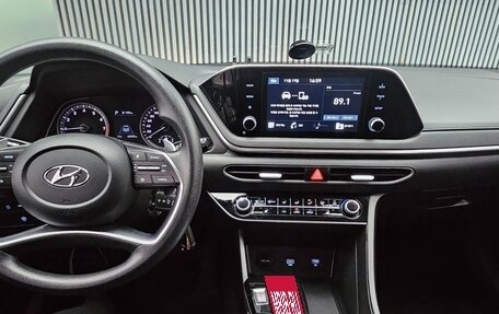 Hyundai Sonata VIII, 2021 год, 2 250 000 рублей, 10 фотография