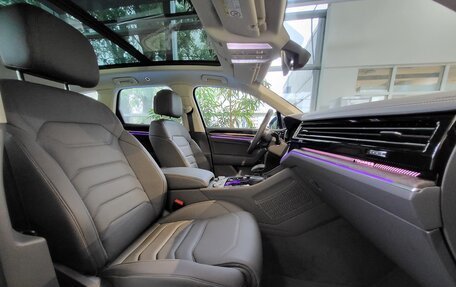 Volkswagen Touareg III, 2025 год, 8 998 000 рублей, 12 фотография