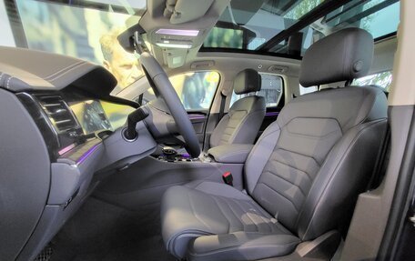 Volkswagen Touareg III, 2025 год, 8 998 000 рублей, 11 фотография