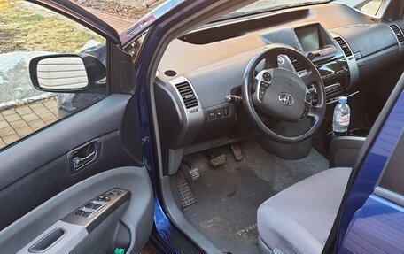 Toyota Prius, 2008 год, 750 000 рублей, 12 фотография