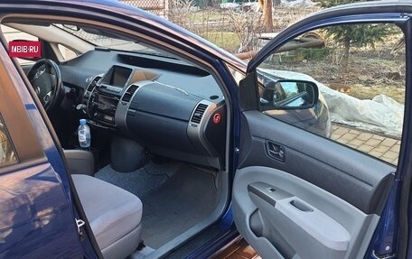 Toyota Prius, 2008 год, 750 000 рублей, 15 фотография