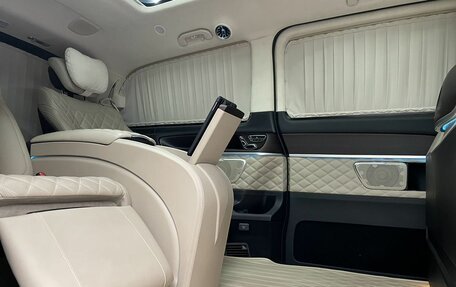 Mercedes-Benz V-Класс, 2021 год, 8 500 000 рублей, 33 фотография