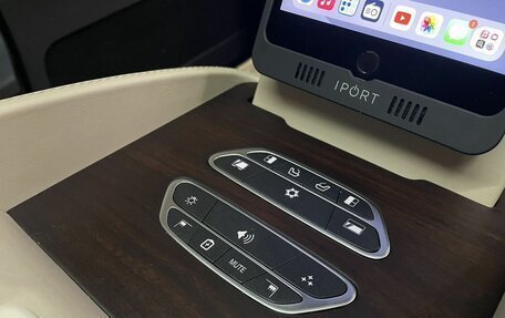 Mercedes-Benz V-Класс, 2021 год, 8 500 000 рублей, 40 фотография