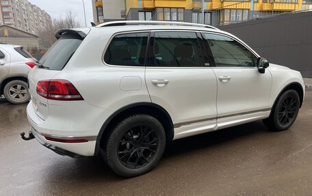 Volkswagen Touareg III, 2017 год, 3 590 000 рублей, 9 фотография