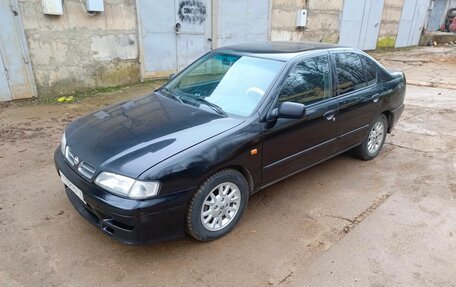 Nissan Primera II рестайлинг, 1998 год, 300 000 рублей, 1 фотография