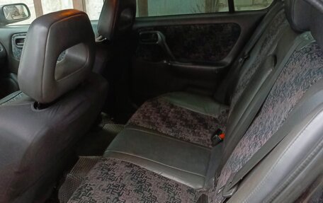 Nissan Primera II рестайлинг, 1998 год, 300 000 рублей, 10 фотография