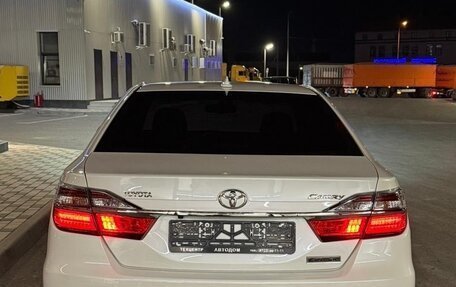 Toyota Camry, 2017 год, 1 970 000 рублей, 2 фотография