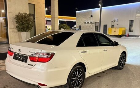 Toyota Camry, 2017 год, 1 970 000 рублей, 5 фотография