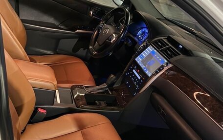 Toyota Camry, 2017 год, 1 970 000 рублей, 8 фотография