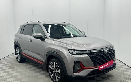 Changan CS35 Plus, 2023 год, 1 990 000 рублей, 2 фотография