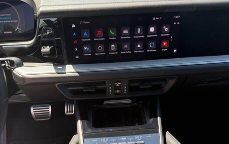 Porsche Cayenne III, 2024 год, 15 990 000 рублей, 3 фотография