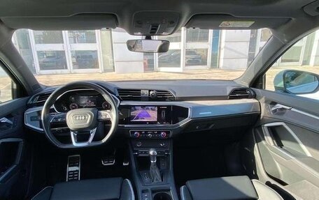 Audi Q3, 2024 год, 4 100 000 рублей, 5 фотография