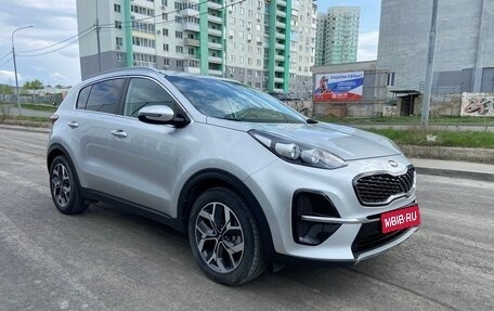 KIA Sportage IV рестайлинг, 2019 год, 2 800 000 рублей, 1 фотография