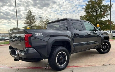 Toyota Tacoma, 2025 год, 7 867 400 рублей, 4 фотография