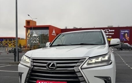 Lexus LX III, 2017 год, 7 500 000 рублей, 1 фотография
