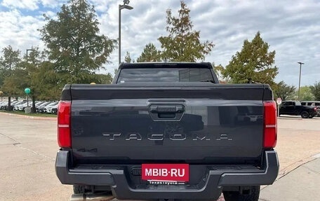 Toyota Tacoma, 2025 год, 7 867 400 рублей, 5 фотография