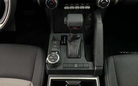 Toyota Tacoma, 2025 год, 7 867 400 рублей, 17 фотография