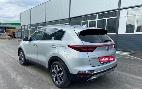 KIA Sportage IV рестайлинг, 2019 год, 2 800 000 рублей, 5 фотография