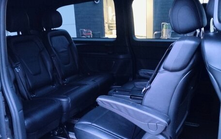 Mercedes-Benz V-Класс, 2018 год, 3 950 000 рублей, 9 фотография