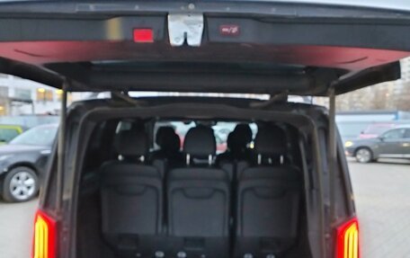 Mercedes-Benz V-Класс, 2018 год, 3 950 000 рублей, 6 фотография