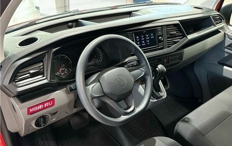 Volkswagen Transporter T6 рестайлинг, 2021 год, 4 750 000 рублей, 13 фотография