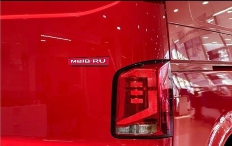 Volkswagen Transporter T6 рестайлинг, 2021 год, 4 750 000 рублей, 8 фотография