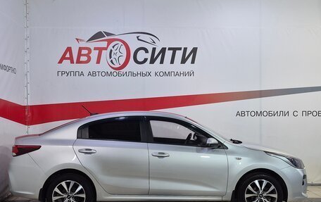 KIA Rio IV, 2018 год, 1 399 000 рублей, 8 фотография