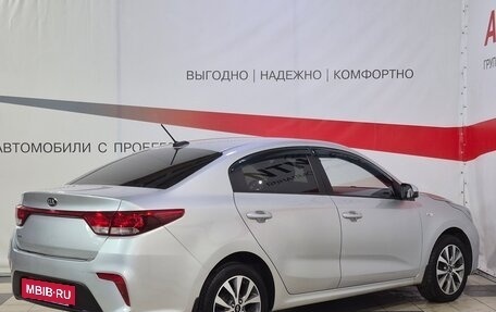 KIA Rio IV, 2018 год, 1 399 000 рублей, 7 фотография