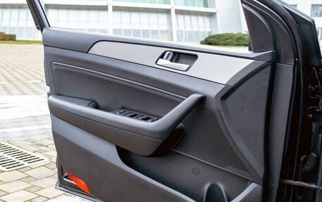 Hyundai Sonata VII, 2018 год, 1 695 000 рублей, 12 фотография