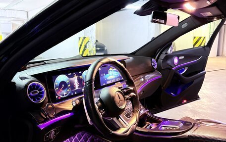 Mercedes-Benz E-Класс, 2020 год, 4 250 000 рублей, 17 фотография