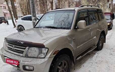 Mitsubishi Montero III, 2002 год, 860 000 рублей, 2 фотография