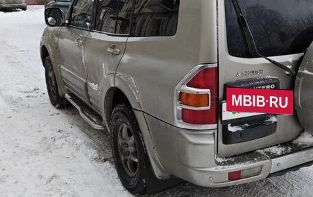 Mitsubishi Montero III, 2002 год, 860 000 рублей, 3 фотография