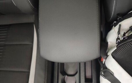 Volkswagen T-Roc I, 2022 год, 3 500 000 рублей, 13 фотография