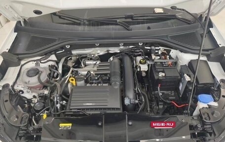 Volkswagen T-Roc I, 2022 год, 3 500 000 рублей, 6 фотография